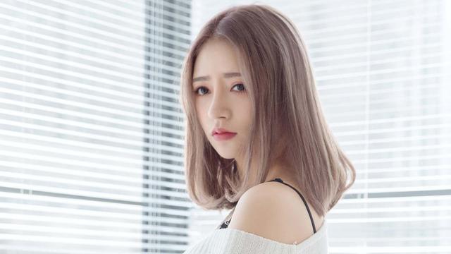 催眠高莜柔，變化、學(xué)習(xí)與自信的力量最新章節(jié)